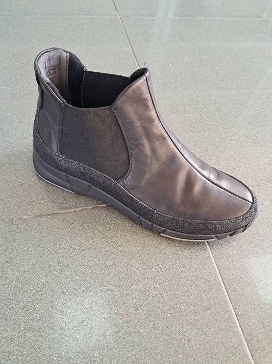 Bota ortopédica com elástica